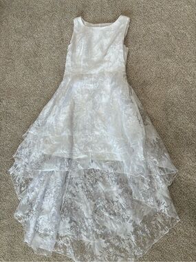 White Dress Girls Size 14 Confirmation Dress with Layered Skirt